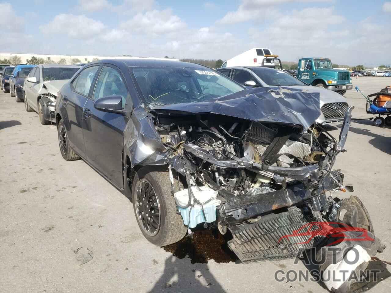 TOYOTA COROLLA 2018 - 5YFBURHE0JP831992