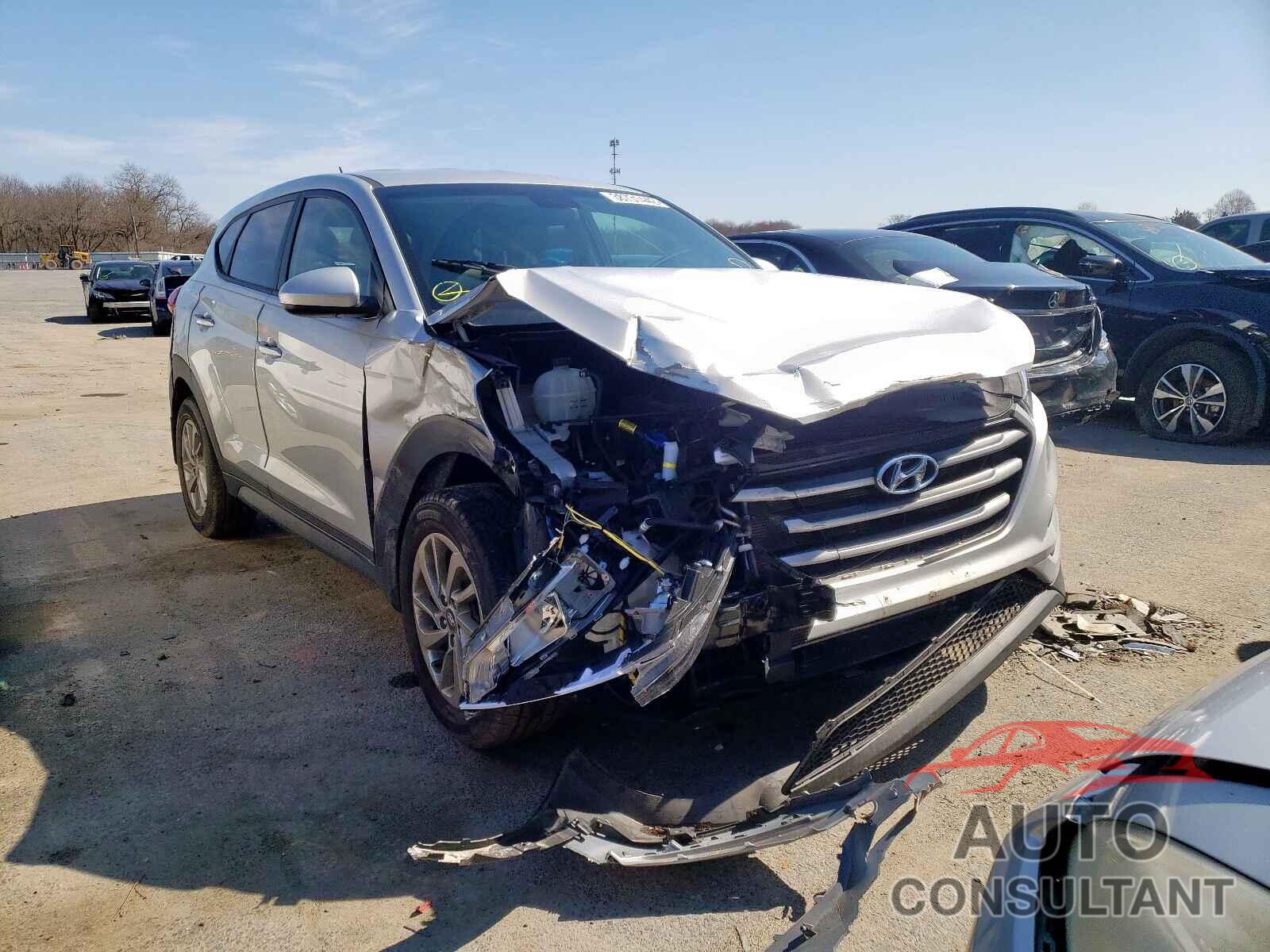 HYUNDAI TUCSON 2018 - KM8J23A47JU773183