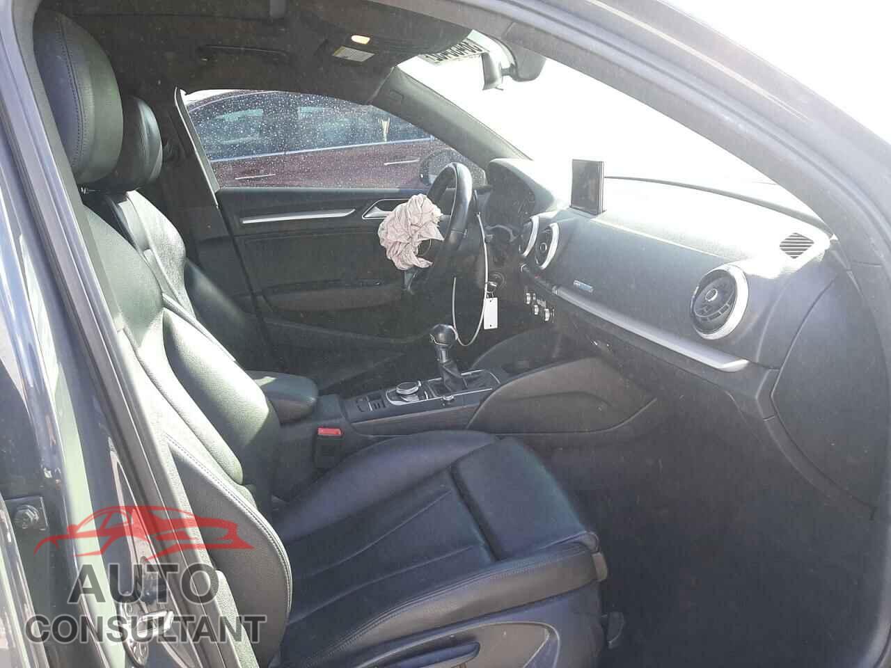AUDI A3 2017 - WAUAUGFF2H1036594