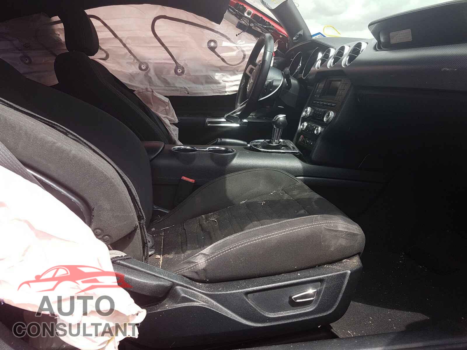 FORD MUSTANG 2017 - 1FA6P8CF3H5209239