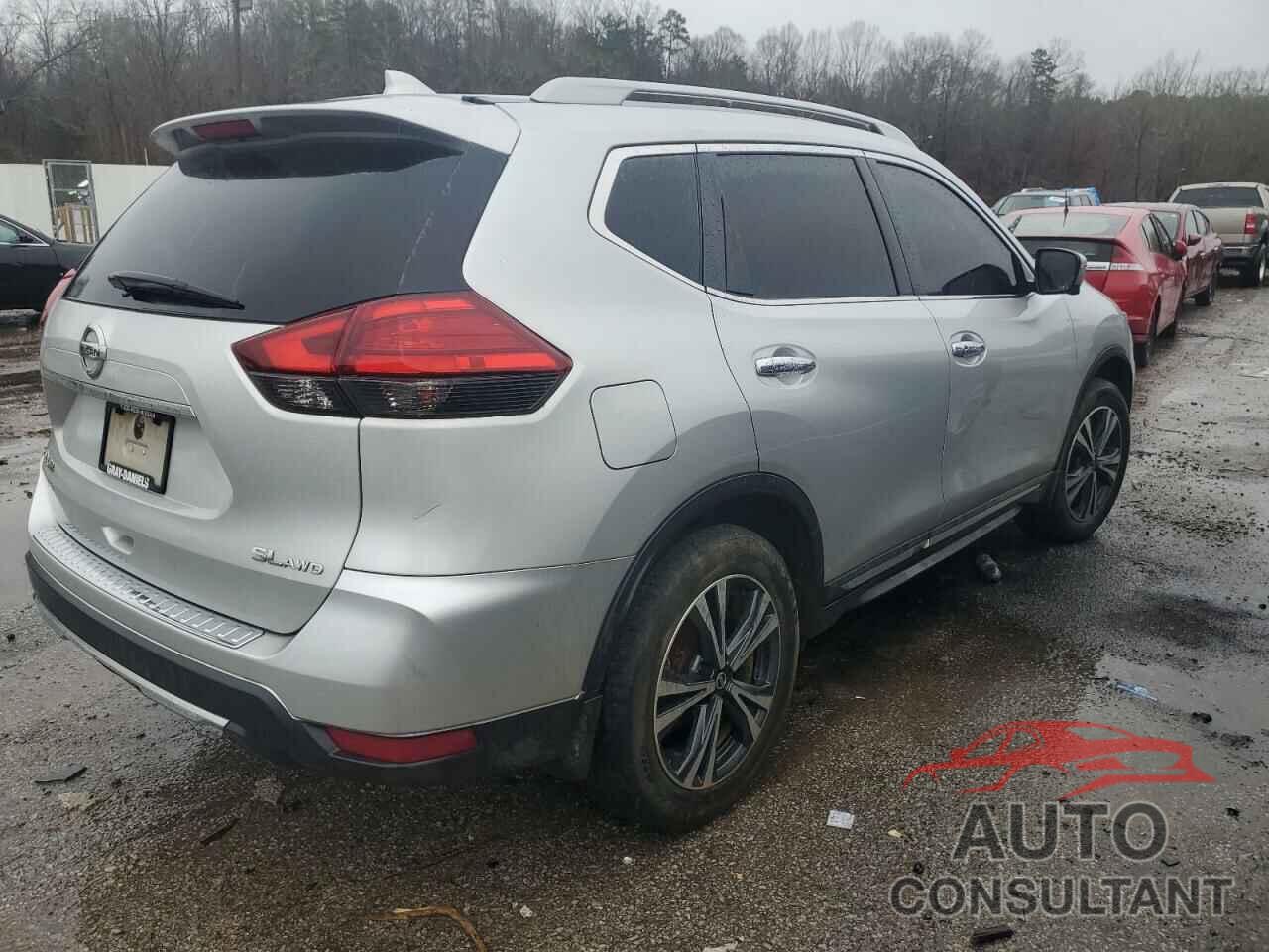 NISSAN ROGUE 2017 - 5N1AT2MV5HC776885