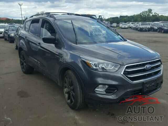 FORD ESCAPE 2017 - 1FMCU9G95HUC58265