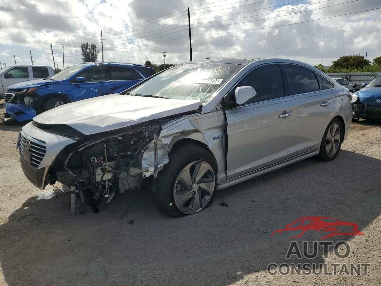 HYUNDAI SONATA 2017 - KMHE34L38HA067845
