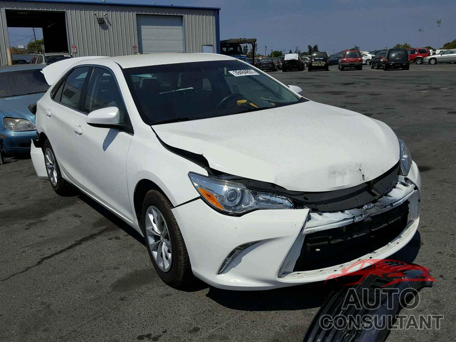 TOYOTA CAMRY 2015 - 4T4BF1FKXFR481089