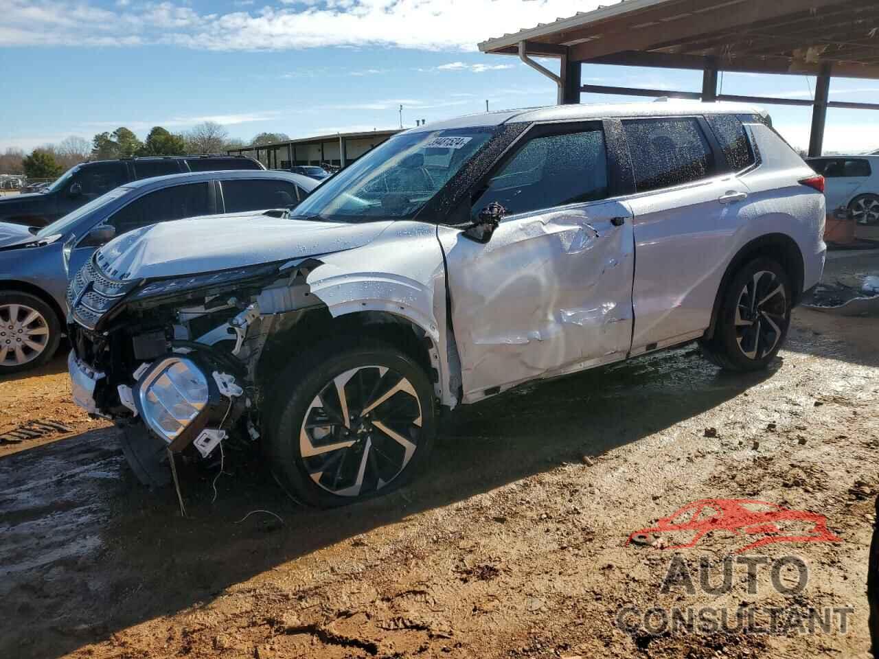 MITSUBISHI OUTLANDER 2023 - JA4J3UA82PZ056397