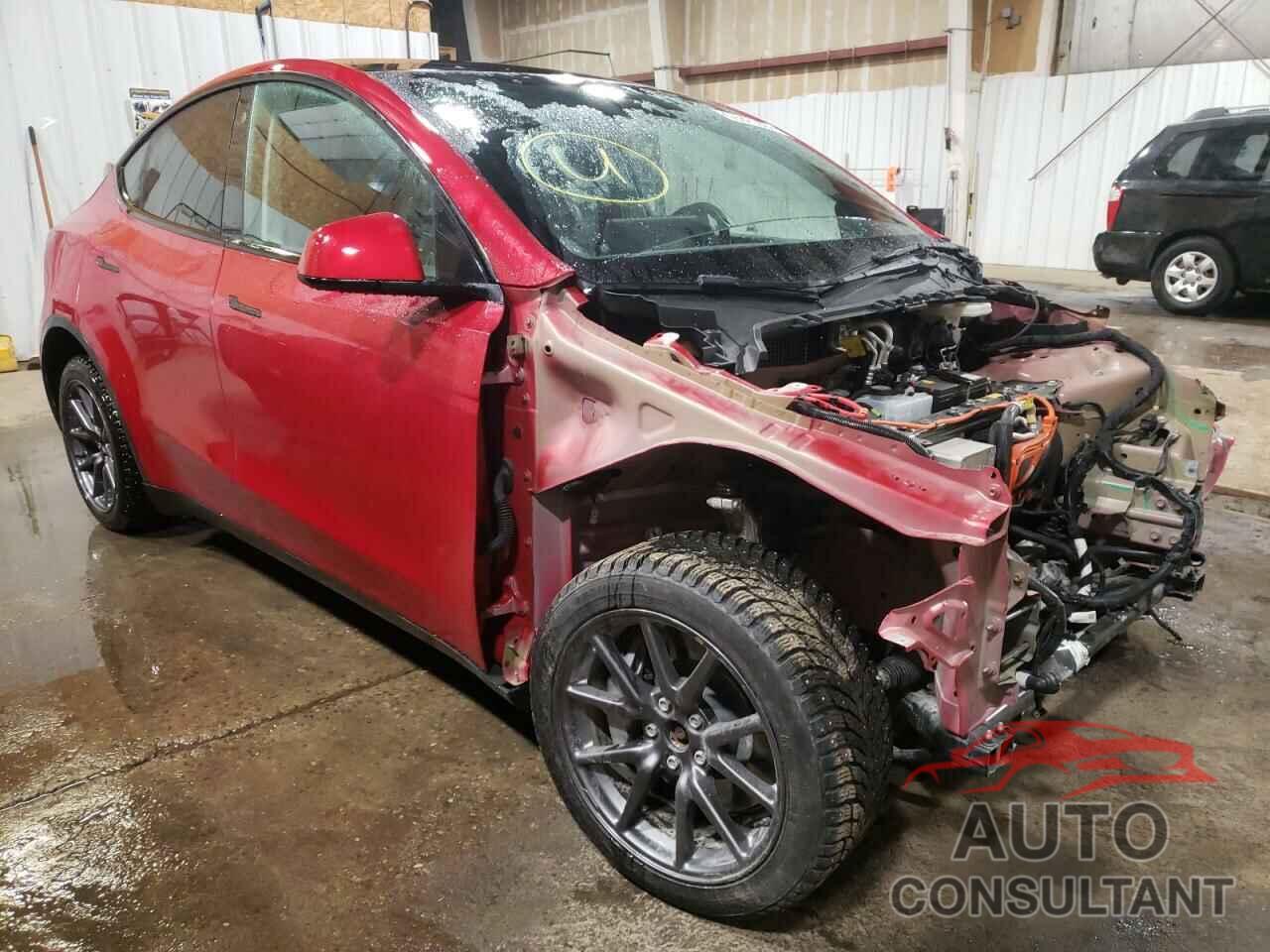 TESLA MODEL Y 2021 - 5YJYGDEE4MF182349