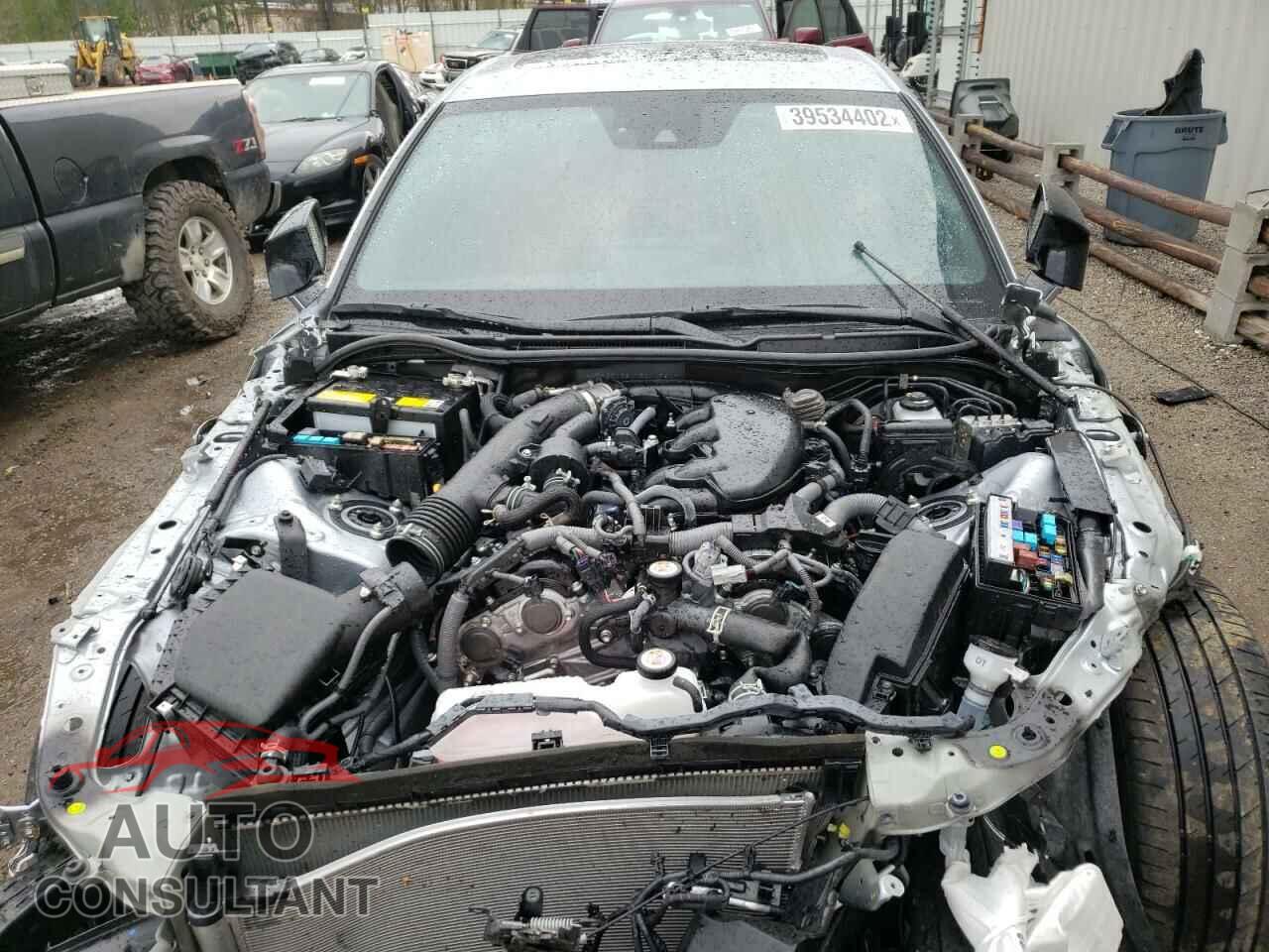 LEXUS IS 2021 - JTHGZ1B24M5041960