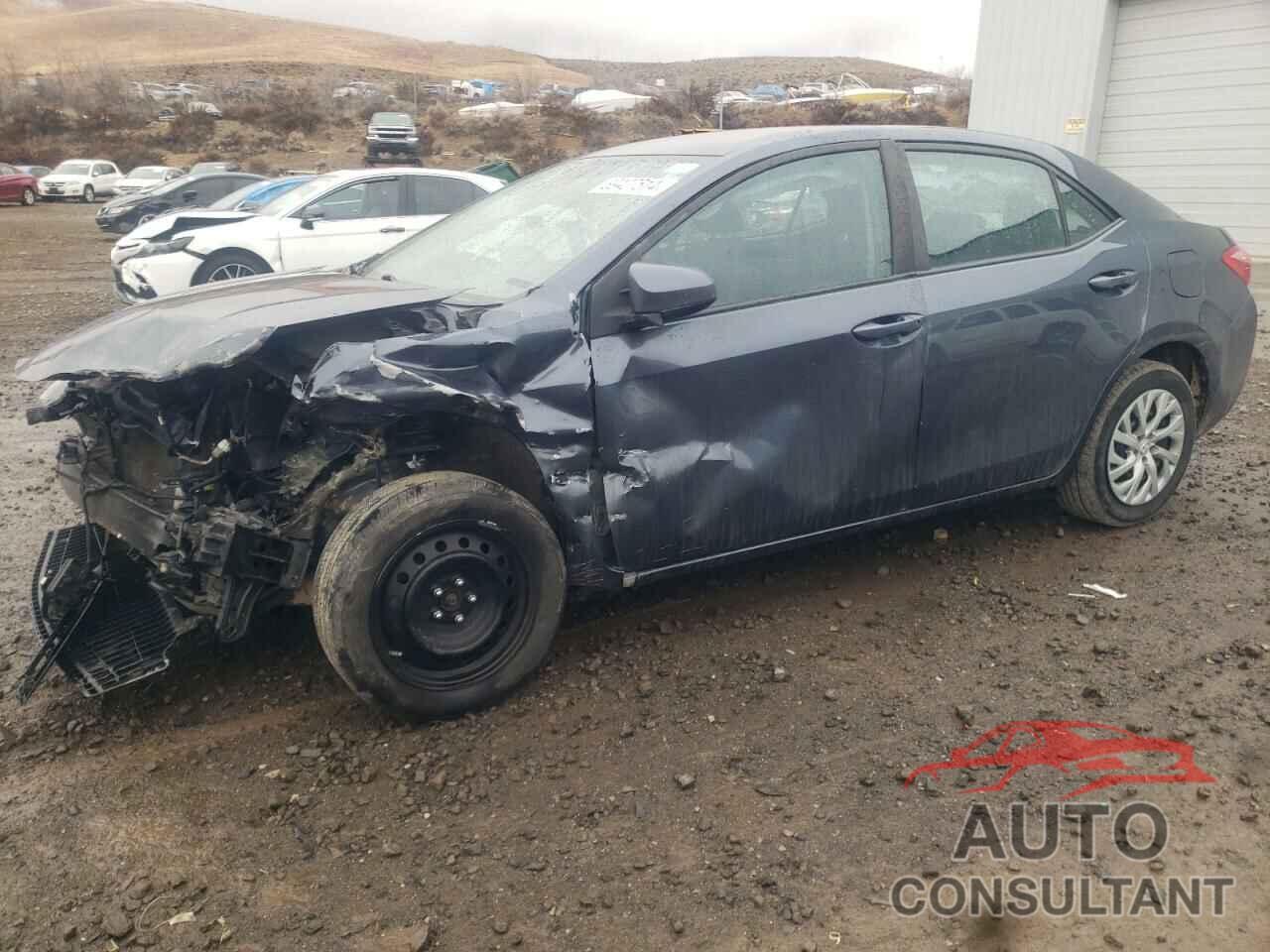 TOYOTA COROLLA 2018 - 2T1BURHEXJC067570