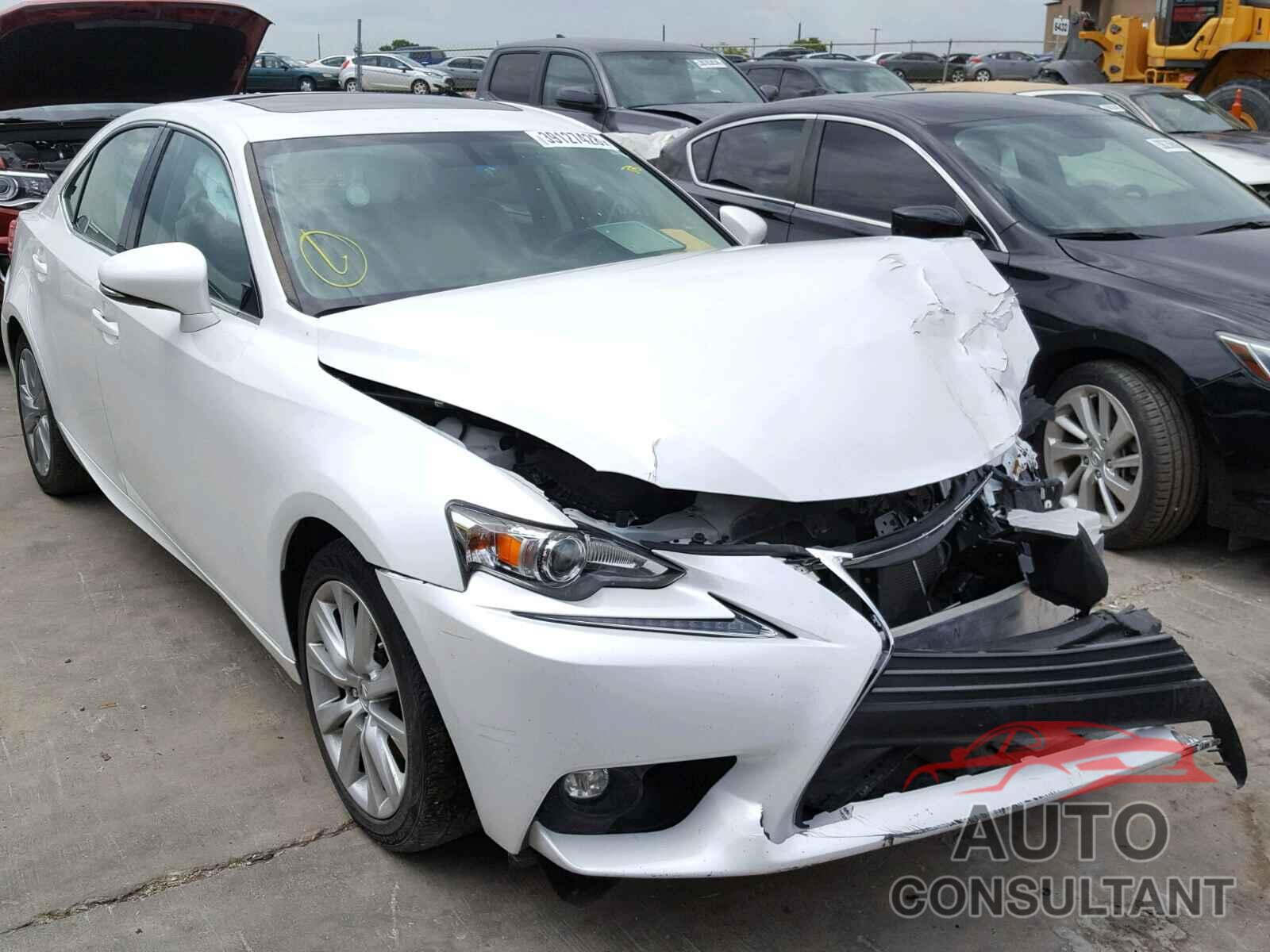 LEXUS IS250 2015 - JTHBF1D20F5071749