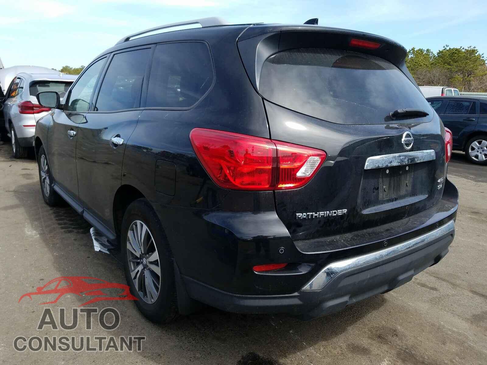 NISSAN PATHFINDER 2019 - 5N1DR2MM0KC610719
