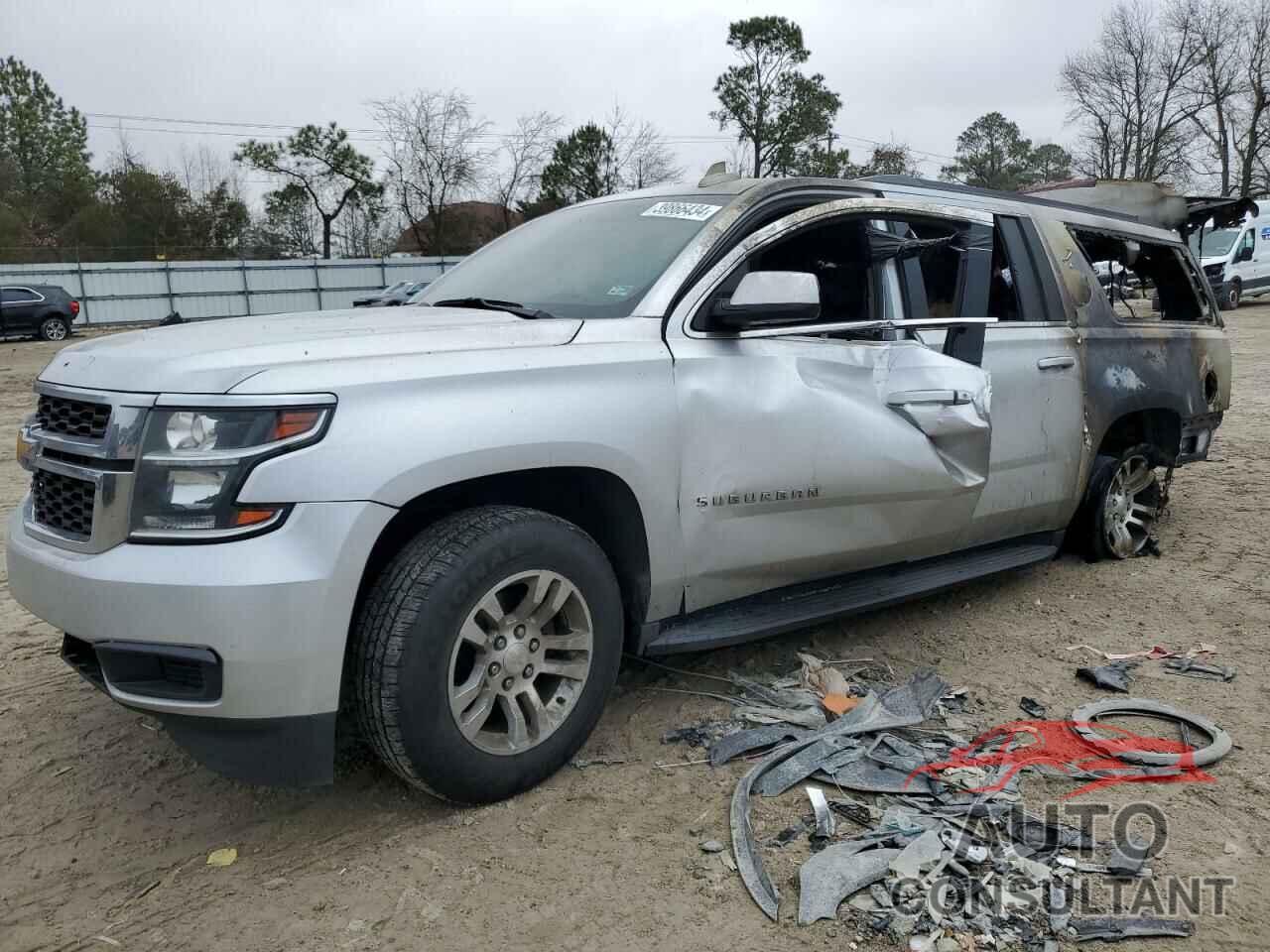 CHEVROLET SUBURBAN 2018 - 1GNSCHKC3JR108722