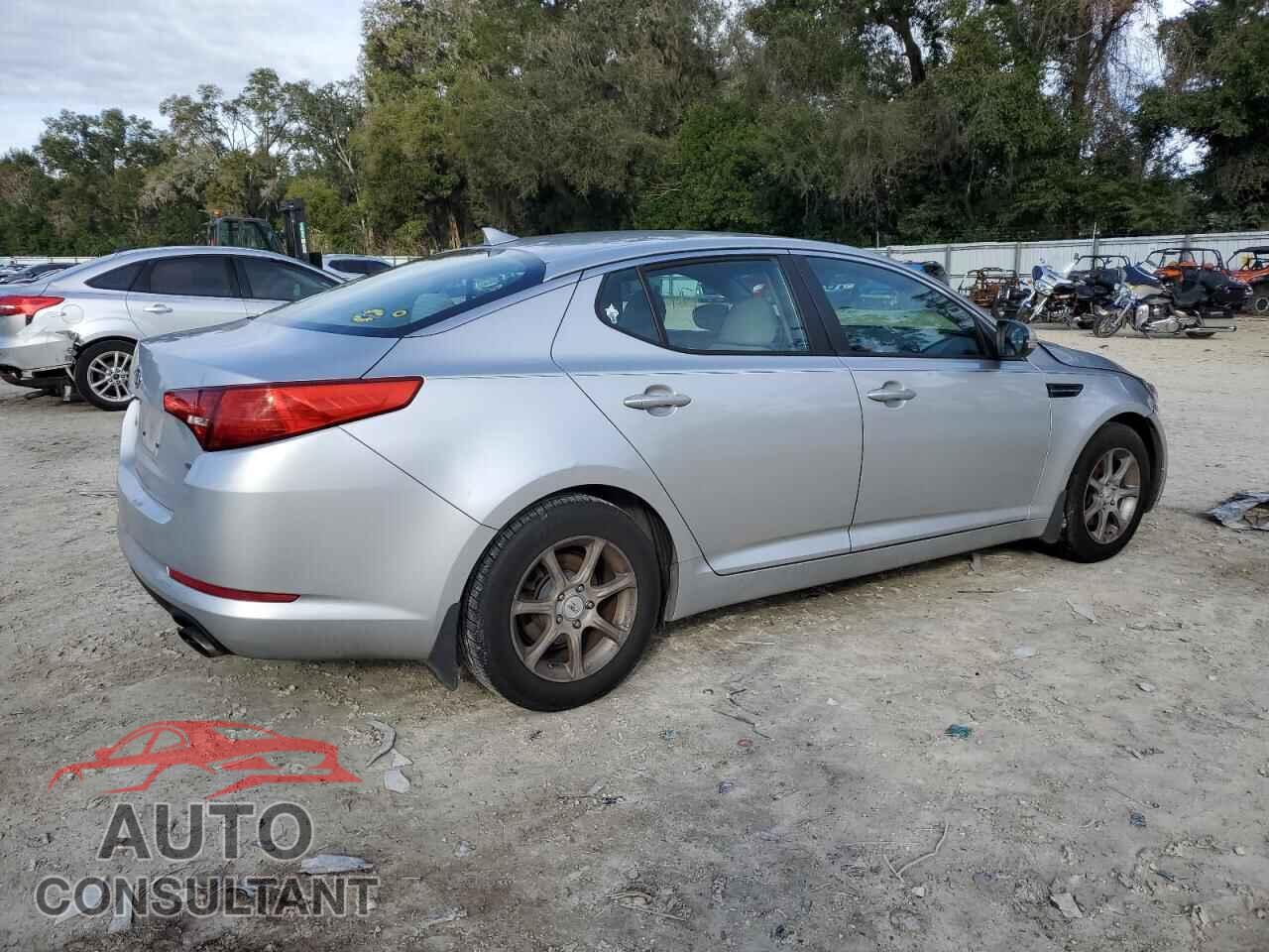 KIA OPTIMA 2011 - KNAGM4A79B5086899