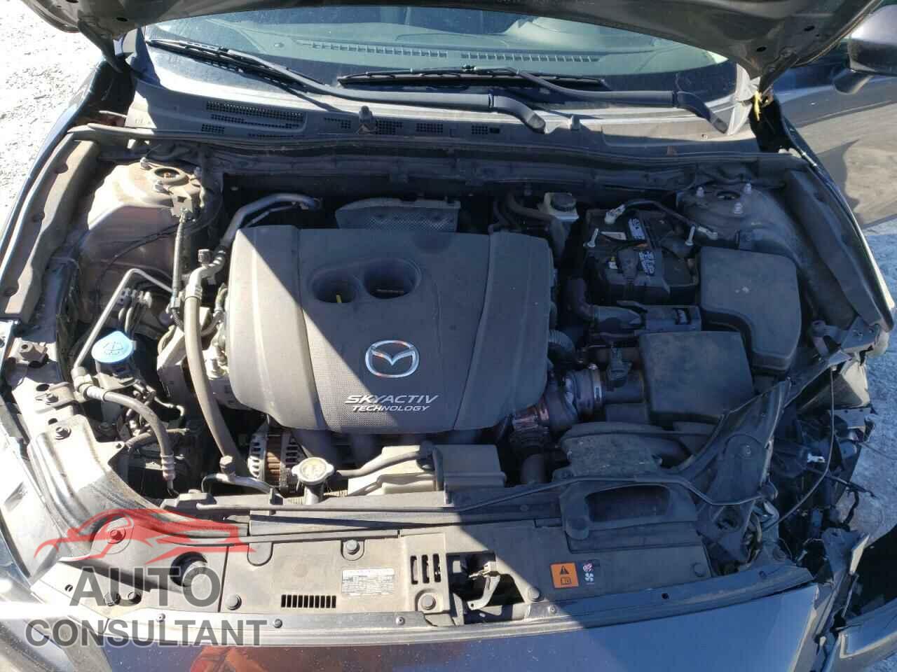 MAZDA 3 2017 - 3MZBN1U72HM139043
