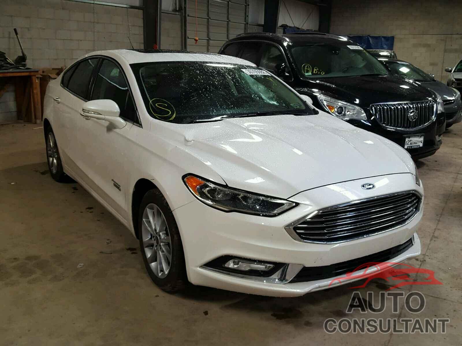 FORD FUSION 2017 - 3FA6P0PUXHR303867