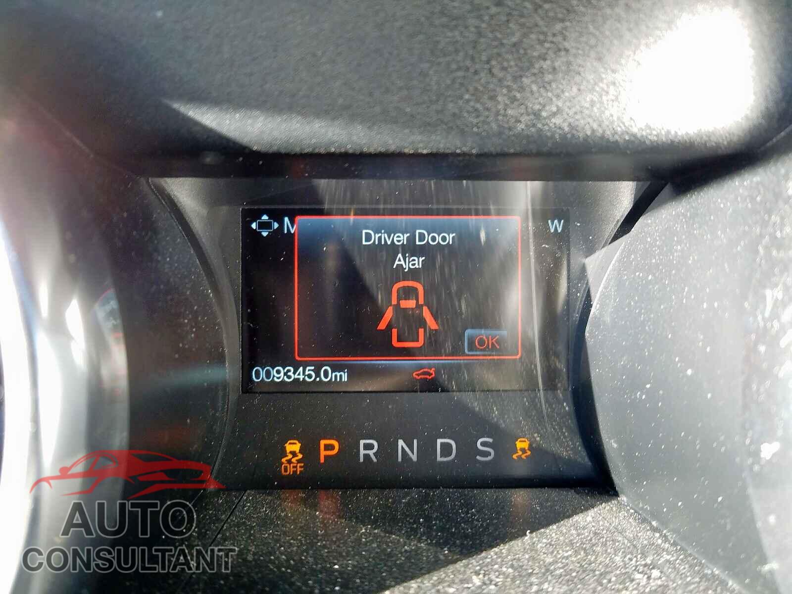 FORD MUSTANG 2019 - 1FA6P8CF8K5173409