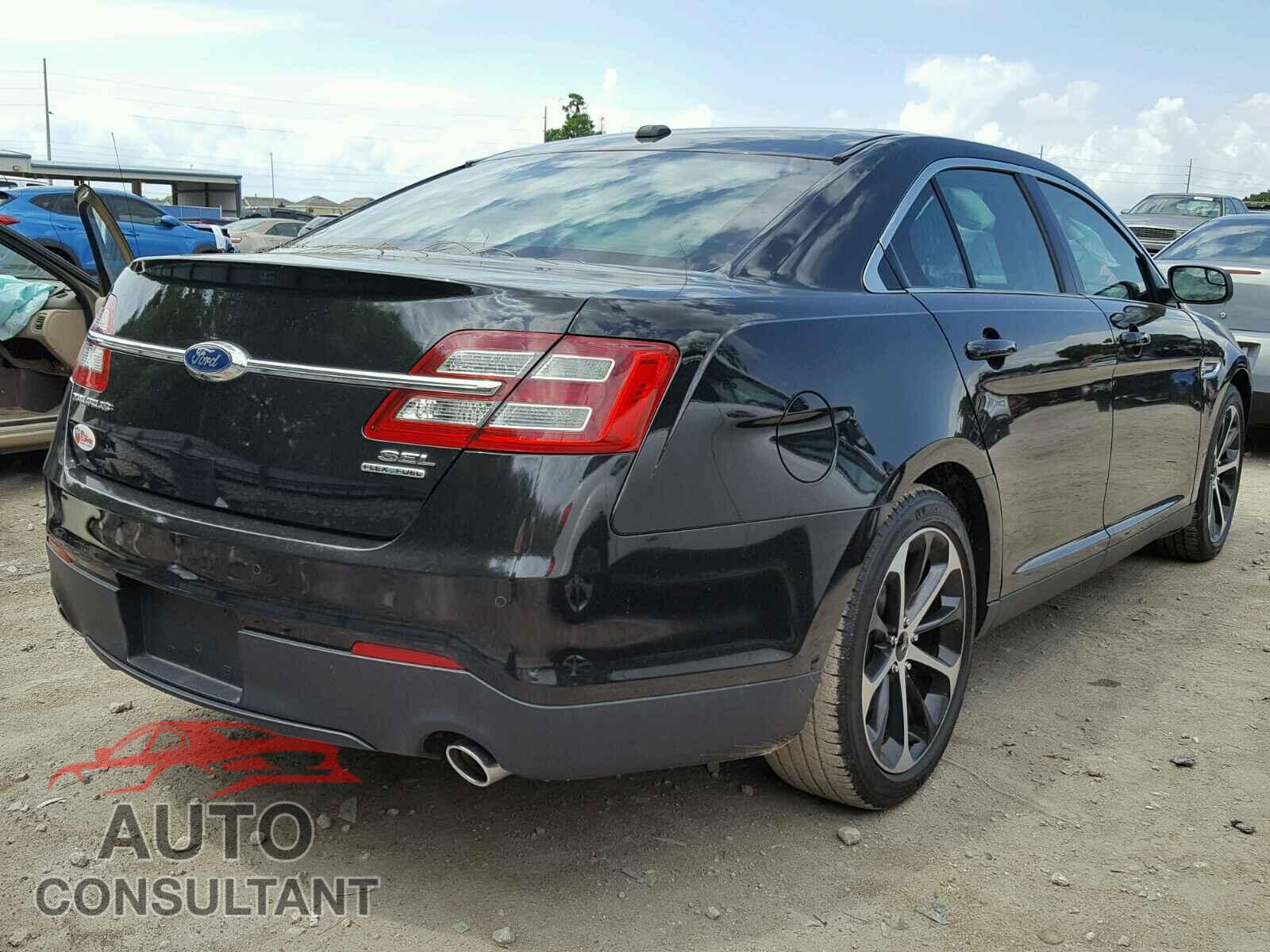FORD TAURUS 2015 - 1FAHP2E84FG169372