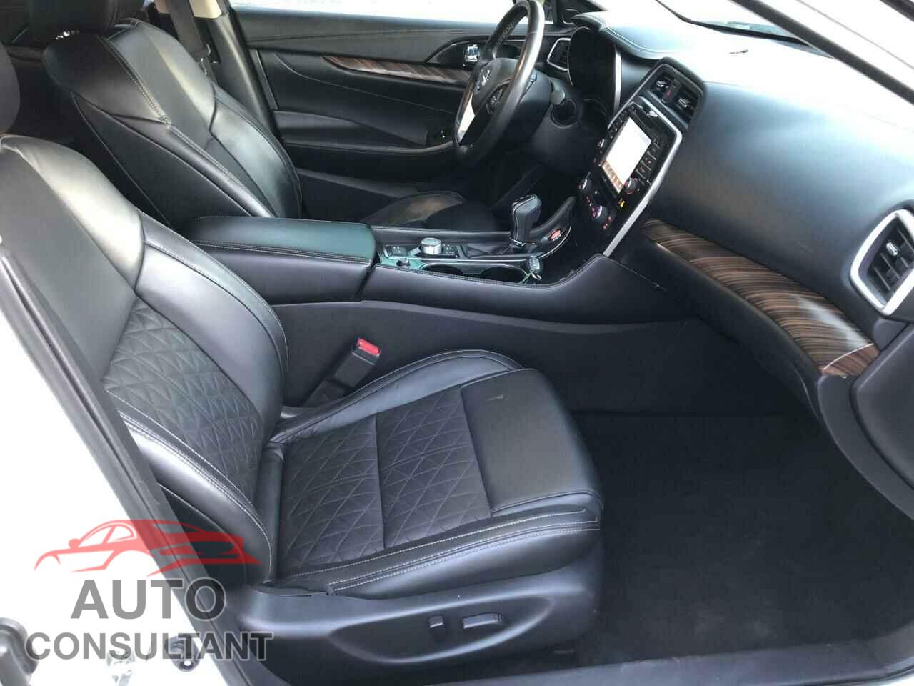 NISSAN MAXIMA 2017 - 1N4AA6AP6HC364553
