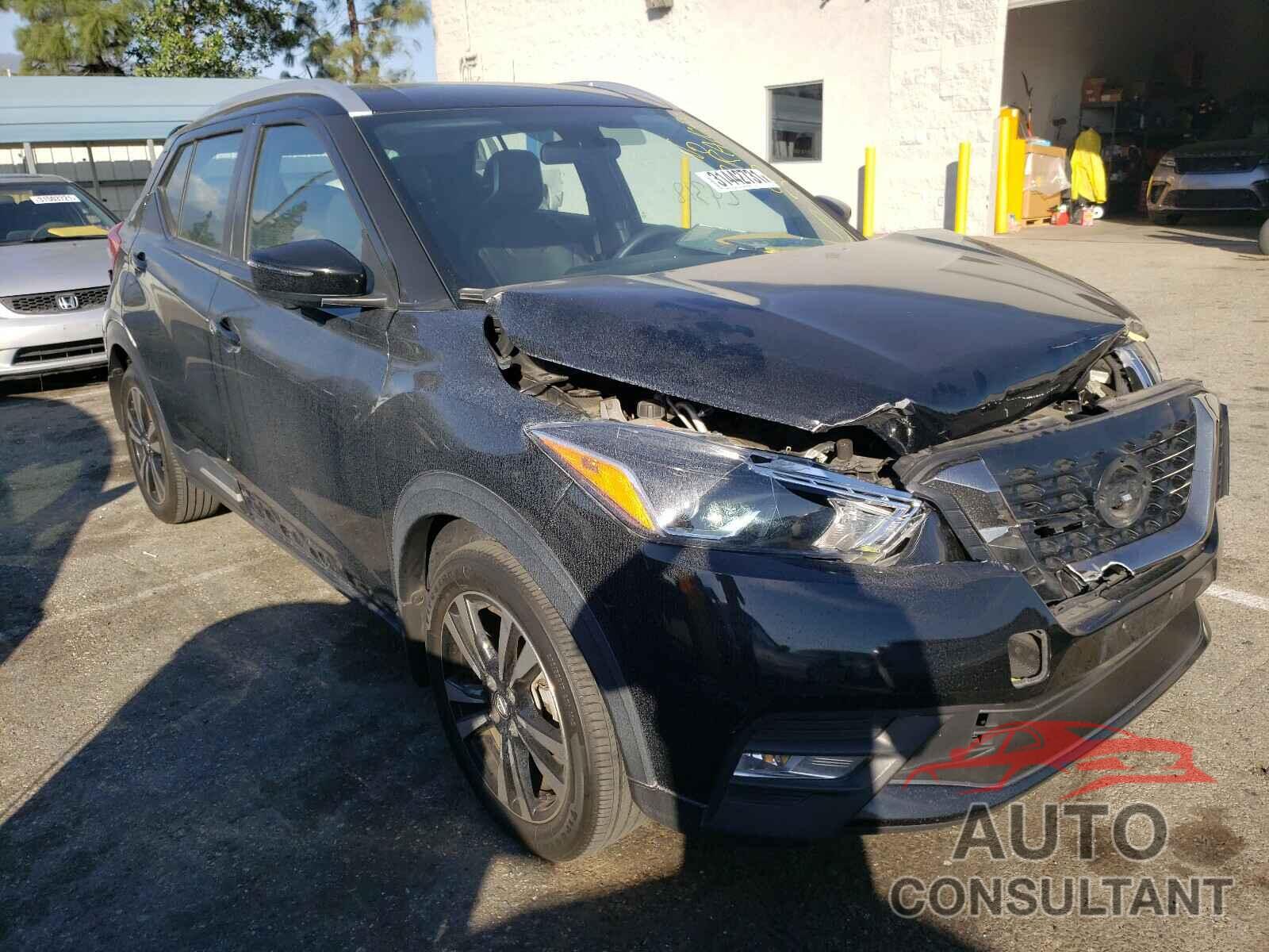 NISSAN KICKS 2019 - 3N1CP5CU2KL549437