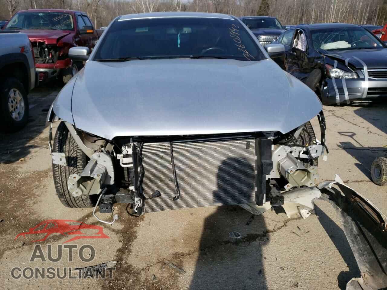 FORD TAURUS 2018 - 1FAHP2E8XJG115471