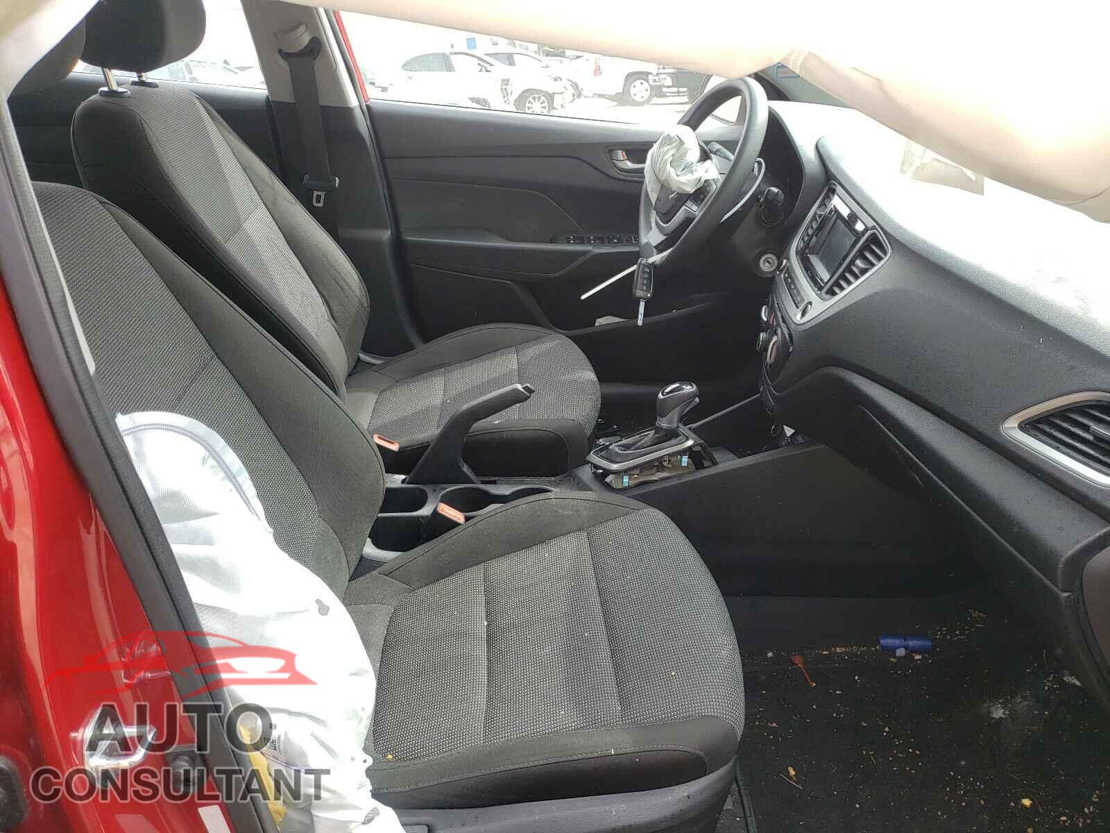 HYUNDAI ACCENT 2018 - 3KPC24A38JE028693