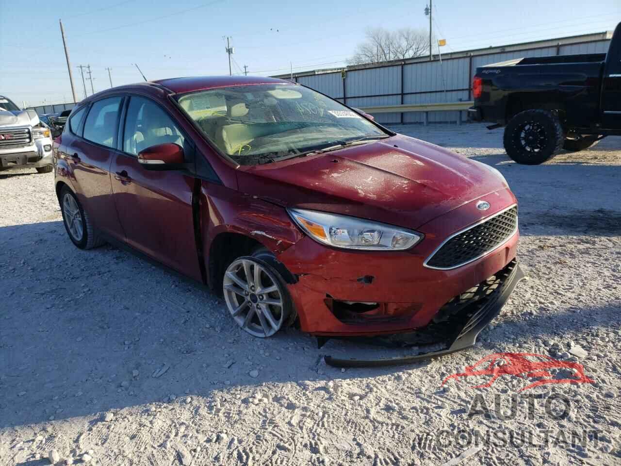FORD FOCUS 2017 - 1FADP3K28HL229491