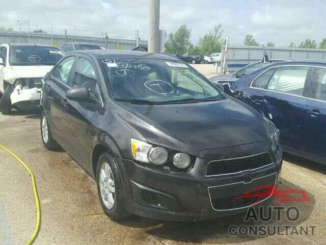 CHEVROLET SONIC 2015 - 1G1JC5SH1F4119374