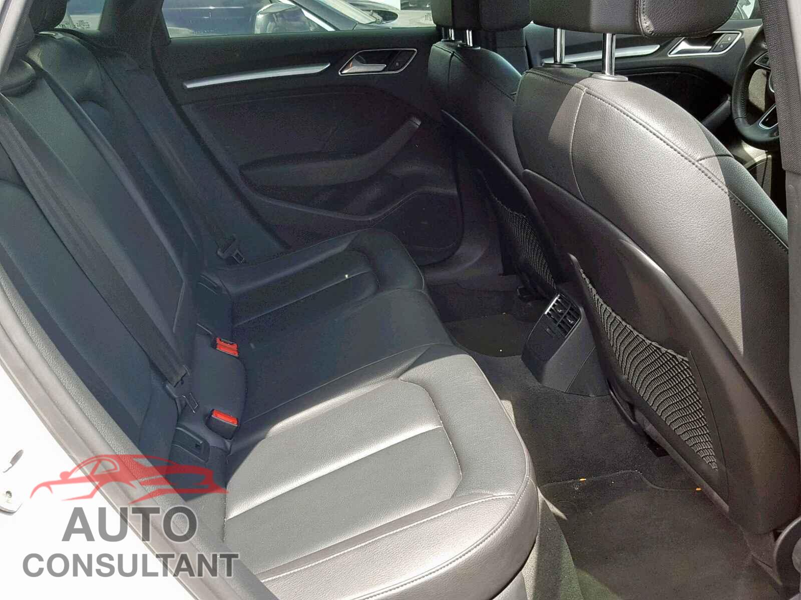 AUDI A3 2017 - 1N4AA6AP1JC371884