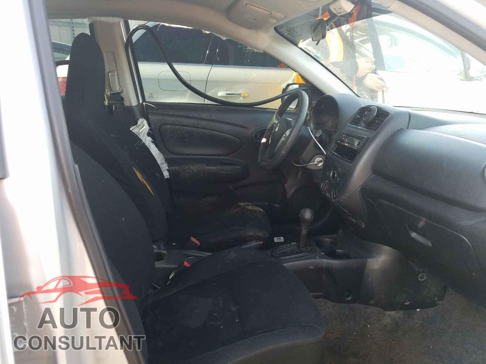 NISSAN VERSA 2015 - 5YJ3E1EA9MF018770