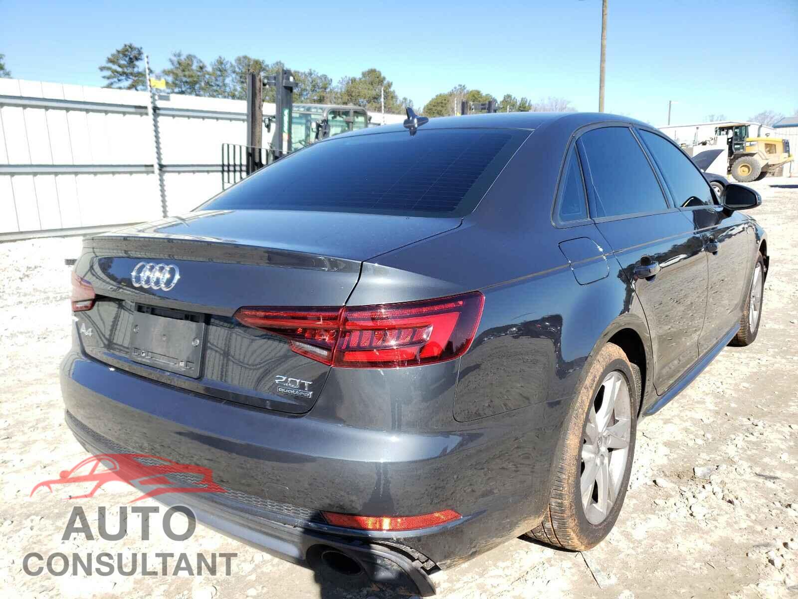 AUDI A4 2018 - WAUDNAF40JA036072