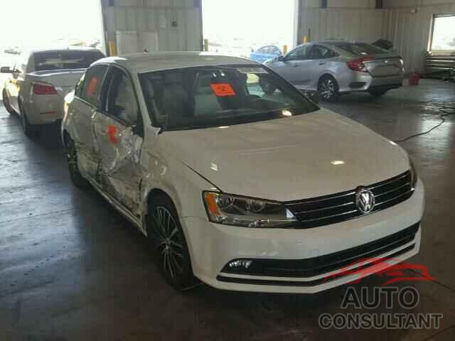 VOLKSWAGEN JETTA 2016 - 3VWD17AJ3GM264803