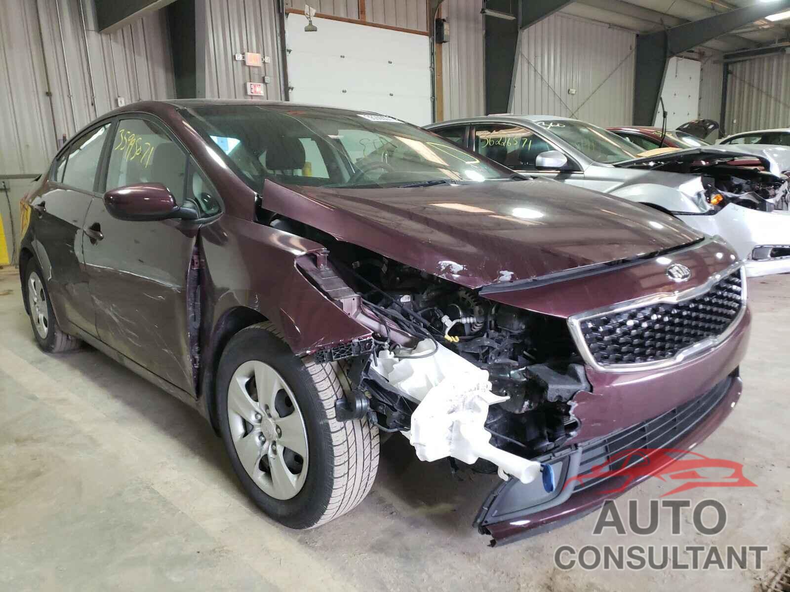 KIA FORTE 2018 - 3KPFK4A70JE183092