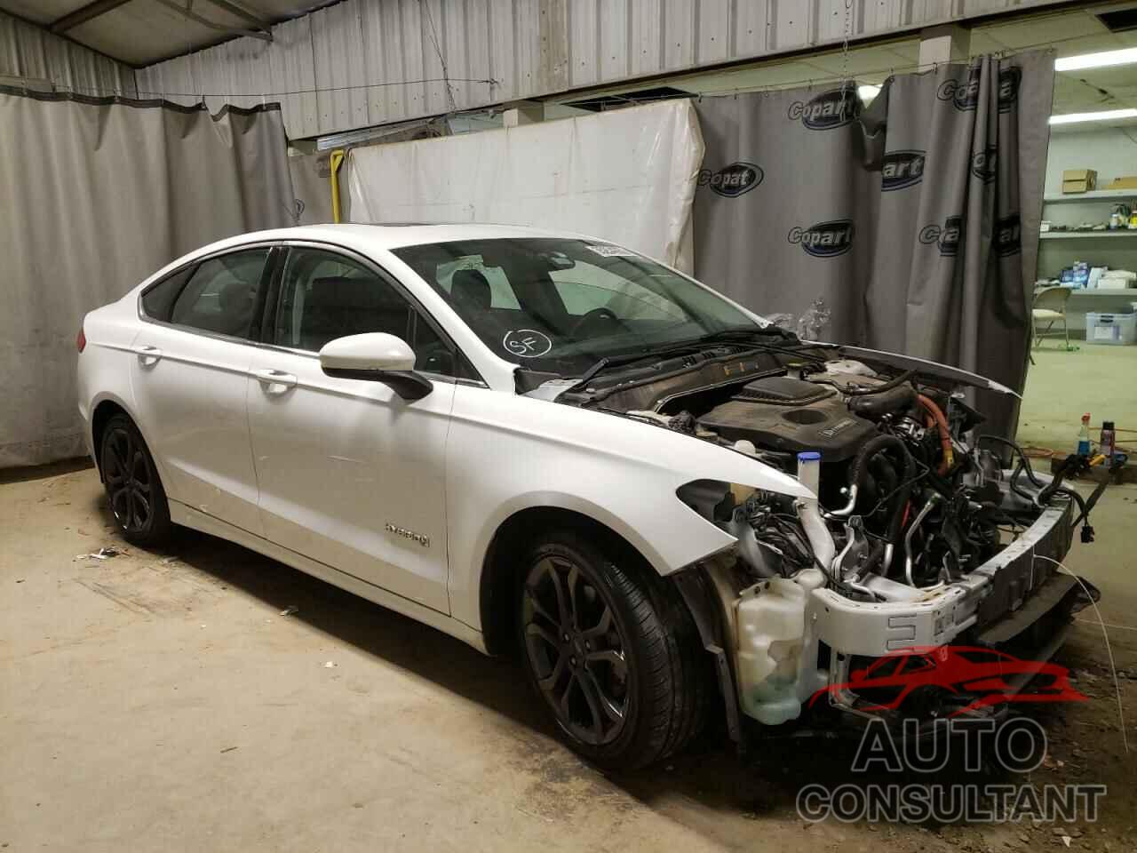 FORD FUSION 2018 - 3FA6P0LU0JR132347