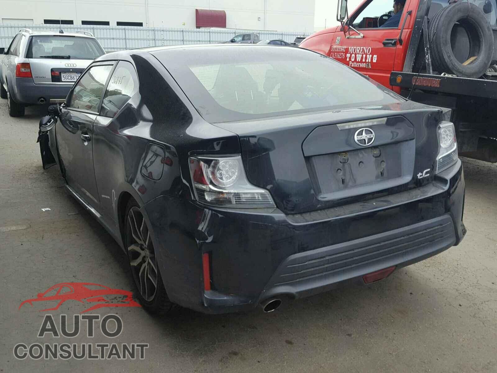 TOYOTA SCION 2015 - JTKJF5C78FJ006830