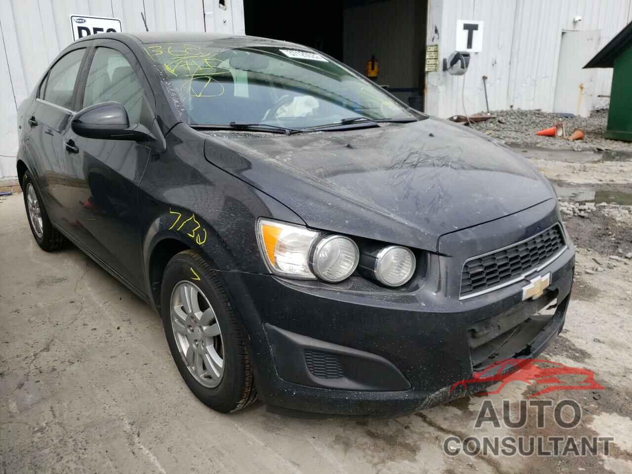 CHEVROLET SONIC 2016 - 1G1JC5SG2G4151145