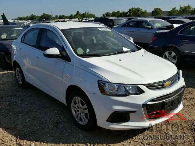 CHEVROLET SONIC 2017 - 1G1JB5SH9H4160129