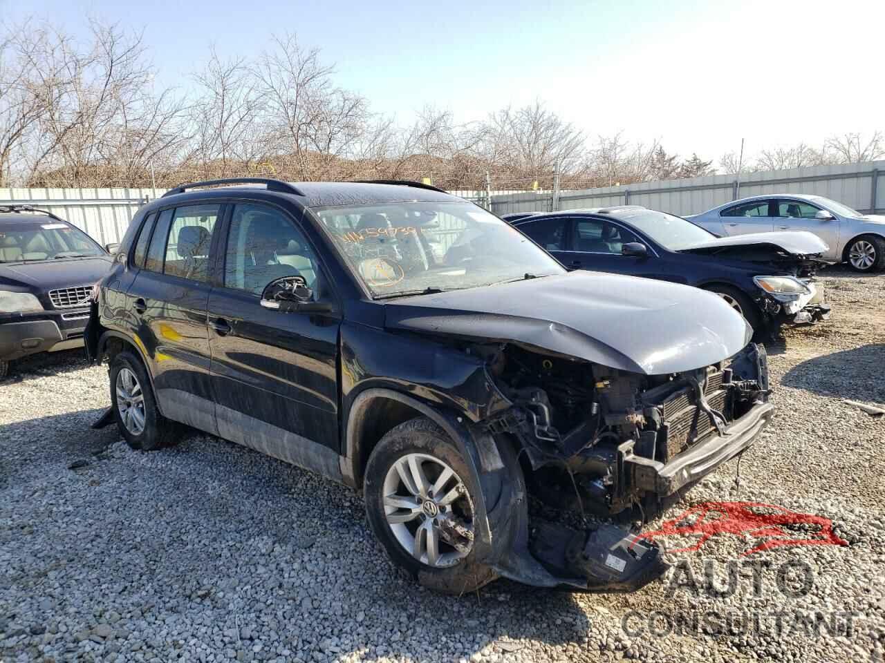 VOLKSWAGEN TIGUAN 2016 - WVGAV7AX2GW597391