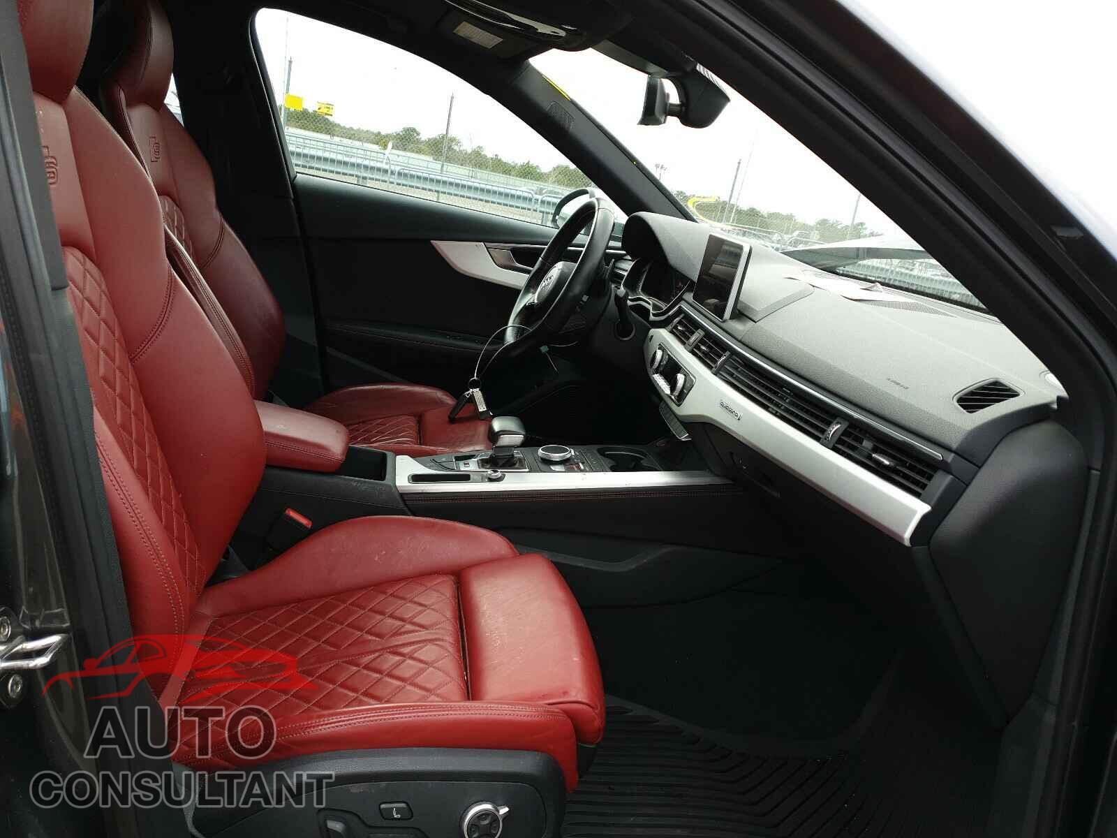 AUDI S4/RS4 2018 - WAUB4AF40JA002403