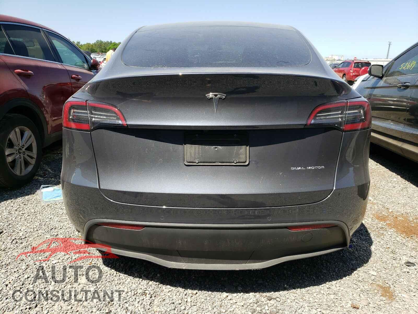 TESLA MODEL Y 2020 - 5YJYGDEEXLF013340