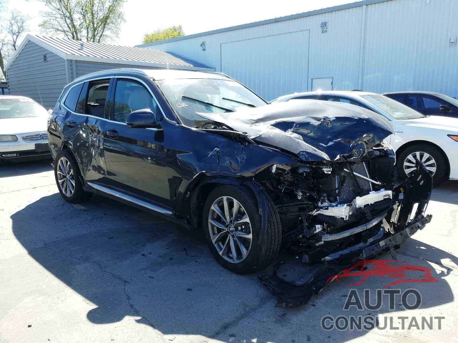 BMW X3 2018 - 5UXTR9C51JLD69871