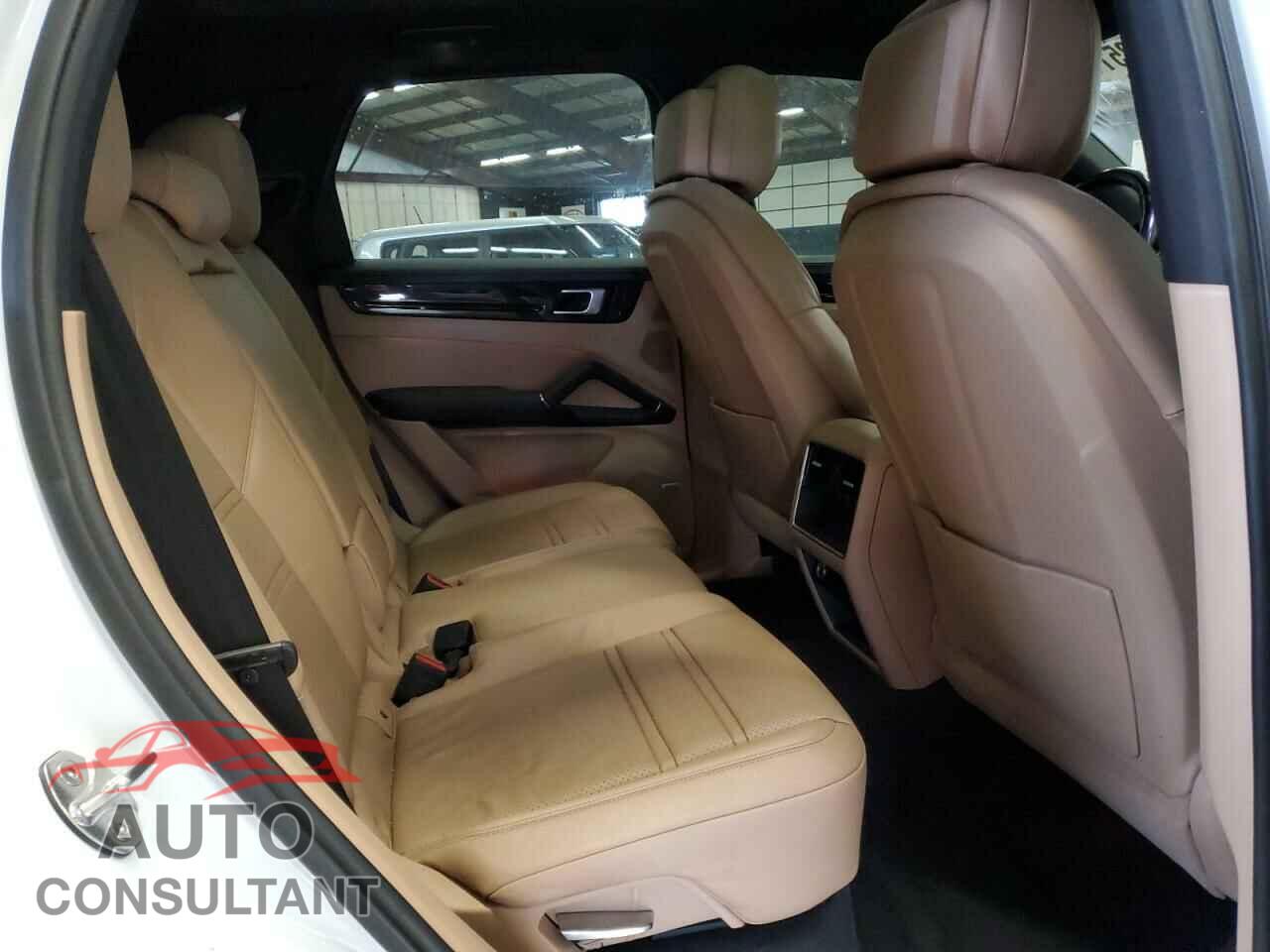 PORSCHE CAYENNE 2019 - WP1AA2AY6KDA01486