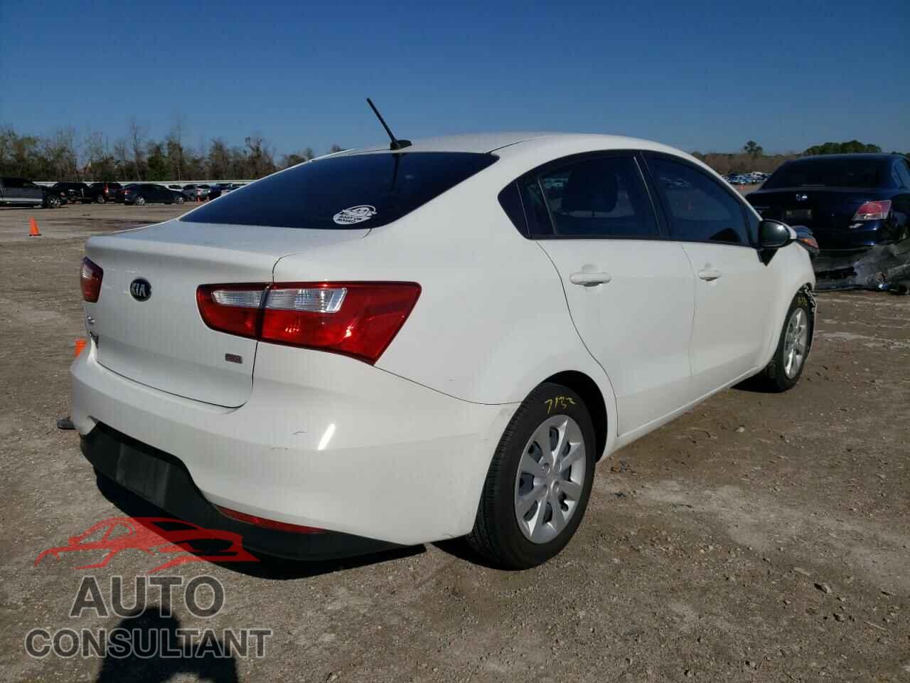 KIA RIO 2016 - KNADM4A39G6596879