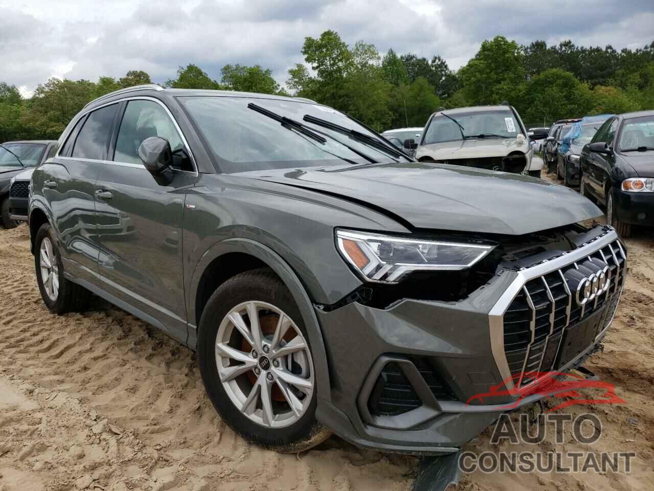 AUDI Q3 2021 - WA1EECF34M1132764