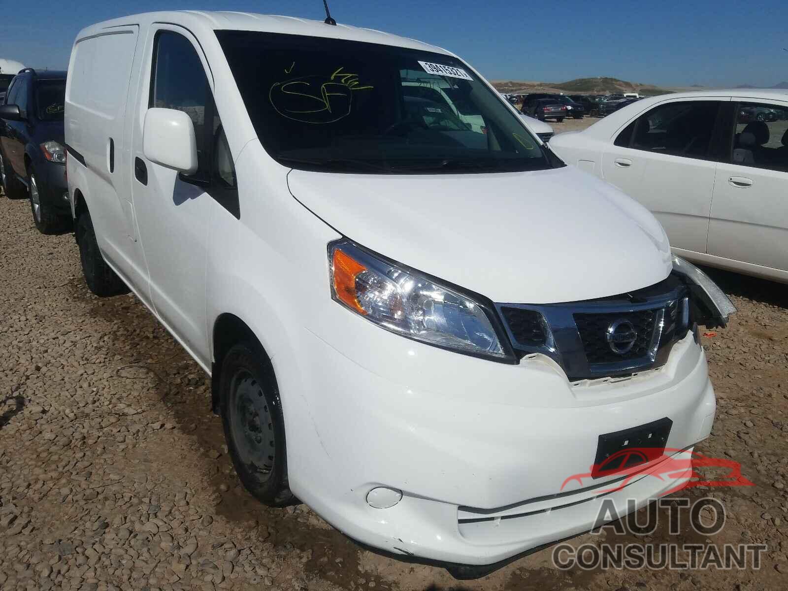 NISSAN NV 2017 - 3N6CM0KN5HK714220