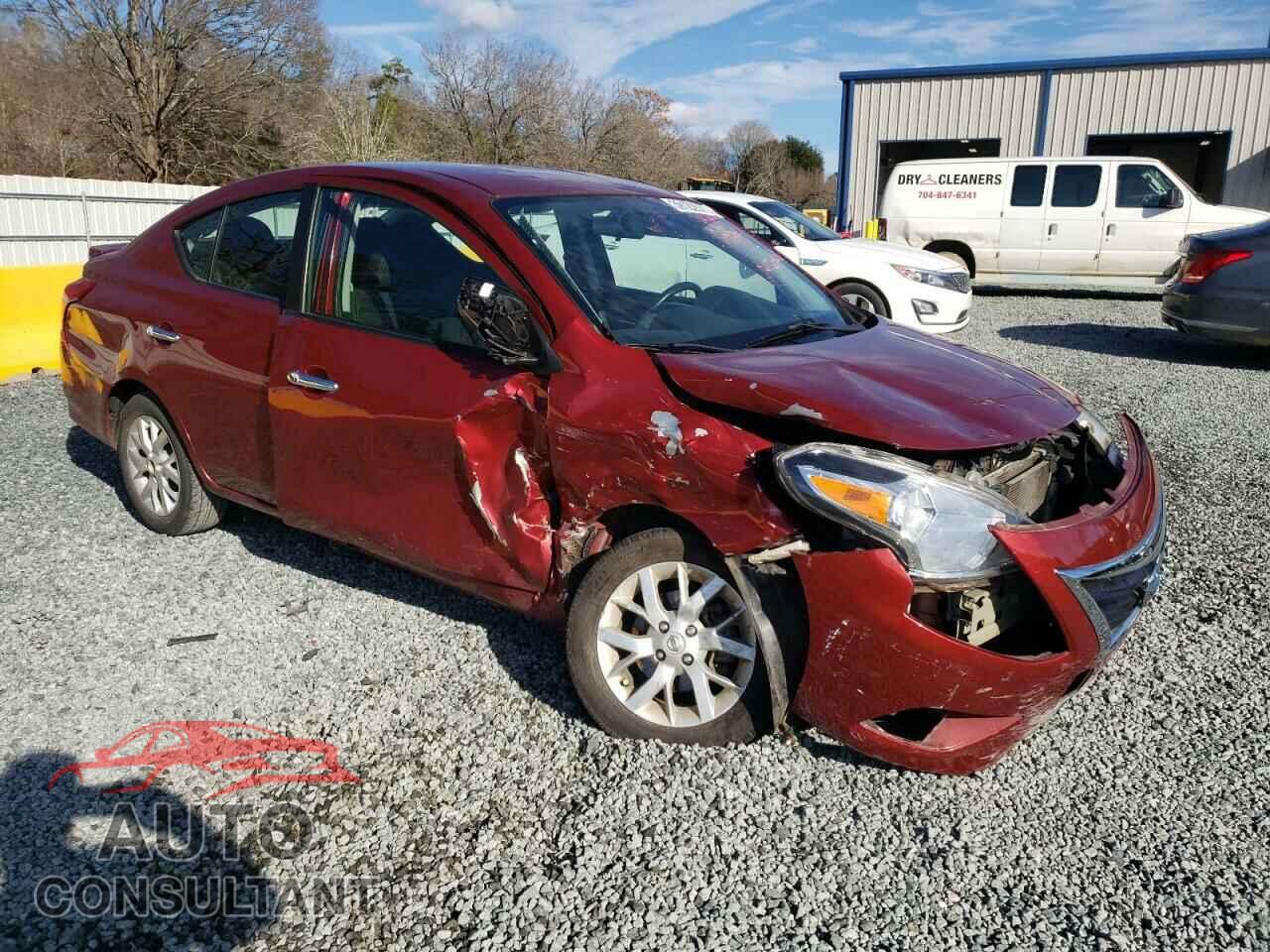 NISSAN VERSA 2018 - 3N1CN7AP1JL818752