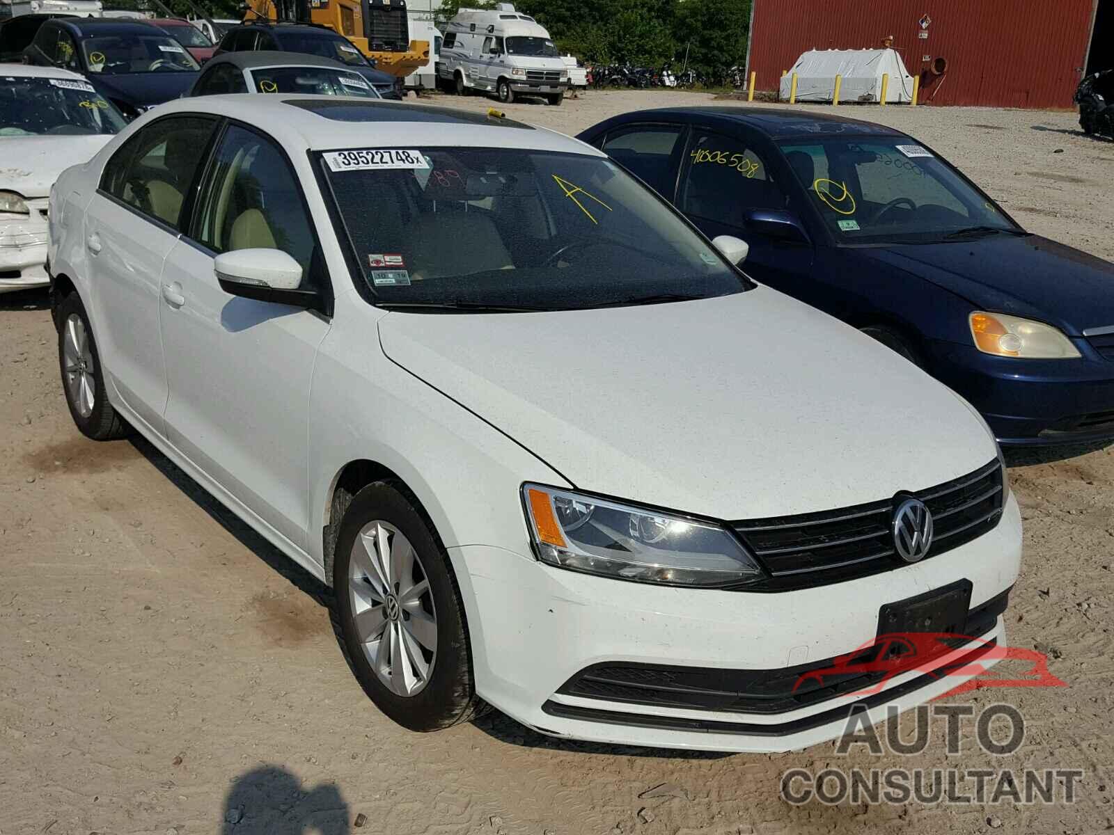 VOLKSWAGEN JETTA 2015 - 3VWD17AJ6FM237626