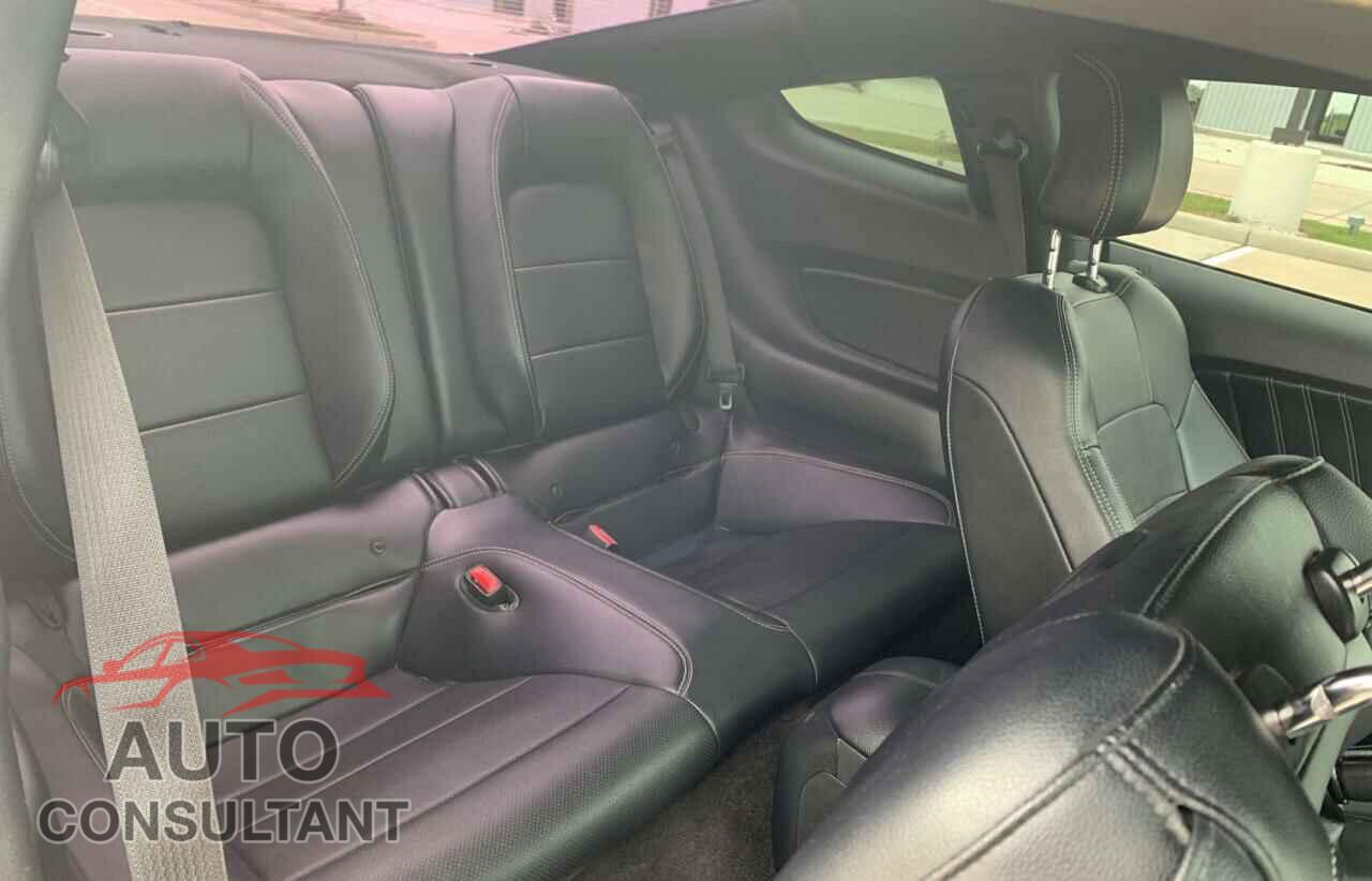 FORD MUSTANG 2016 - 1FA6P8CF8G5225449