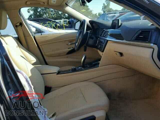 BMW 3 SERIES 2015 - WBA3C1C52FK119146
