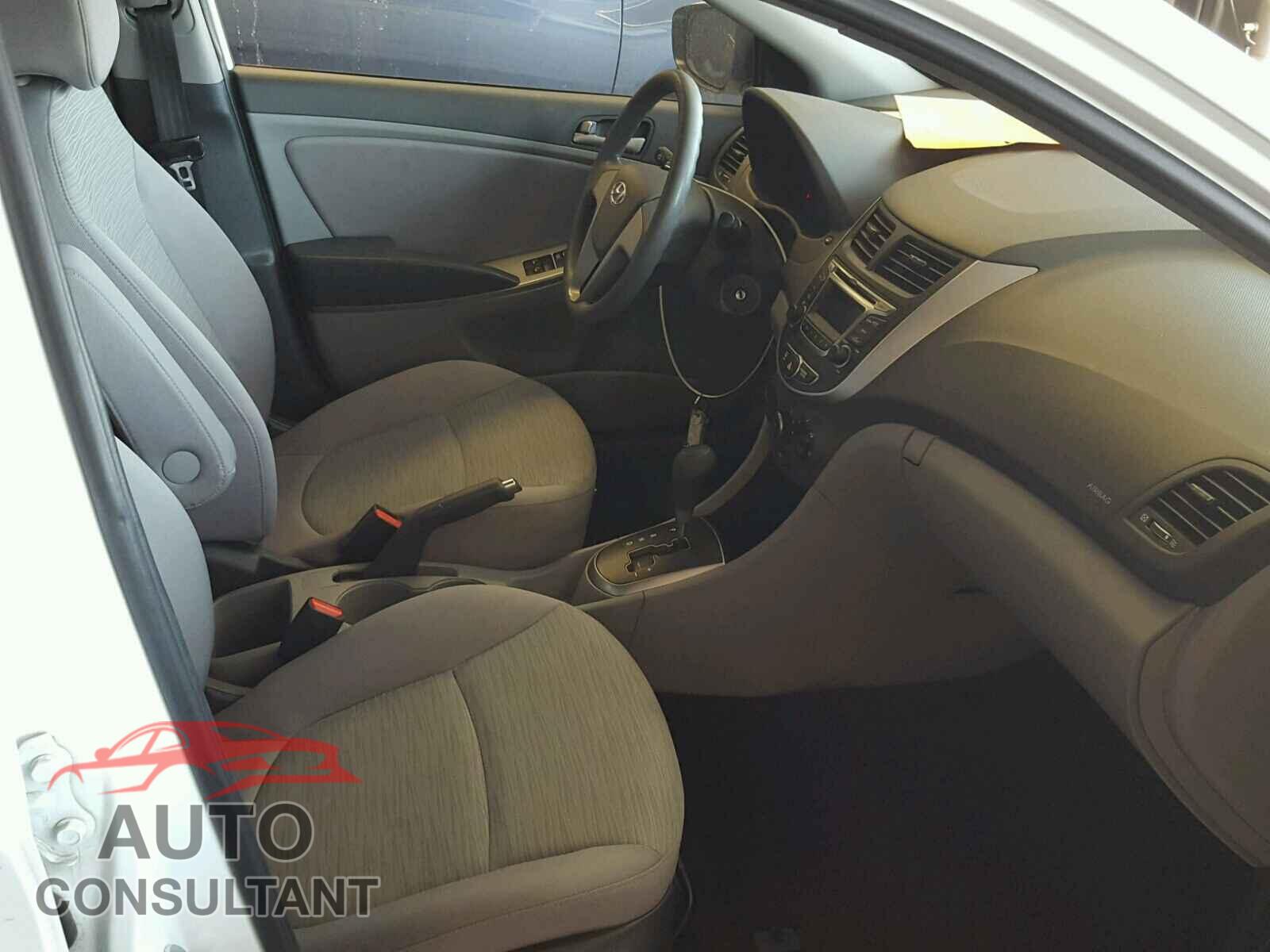 HYUNDAI ACCENT 2016 - KMHCT4AE9GU090351