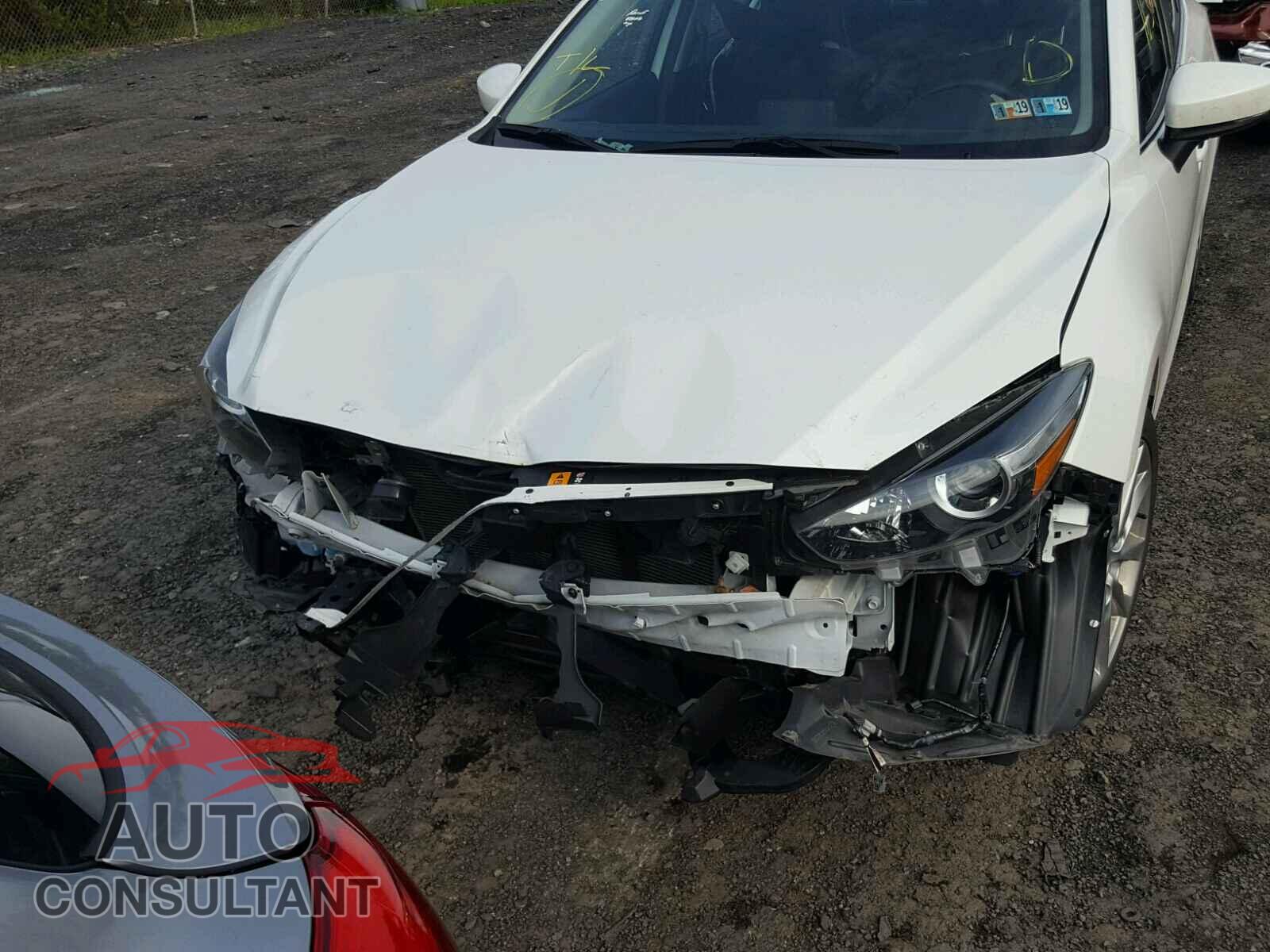 MAZDA 3 2017 - JM1BN1V78H1131320