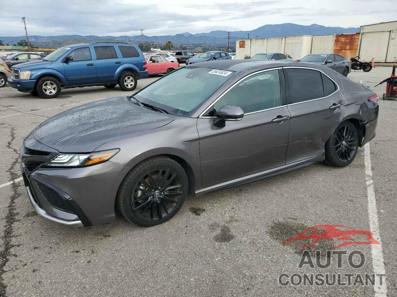 TOYOTA CAMRY 2023 - 4T1K61AK4PU737603